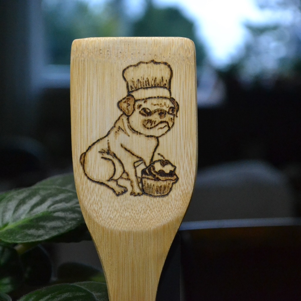 Wooden pug spatula